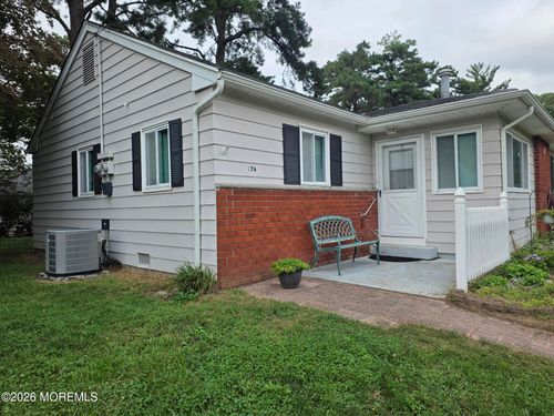 b-17 S Heron St, Manchester, NJ, 08759 | Card Image