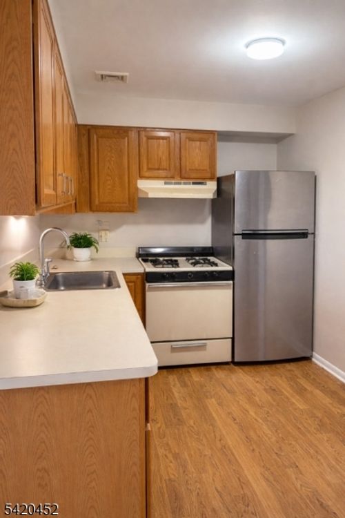 unit-5-3 Port Royal Dr, Vernon, NJ, 07462-2536 | Card Image