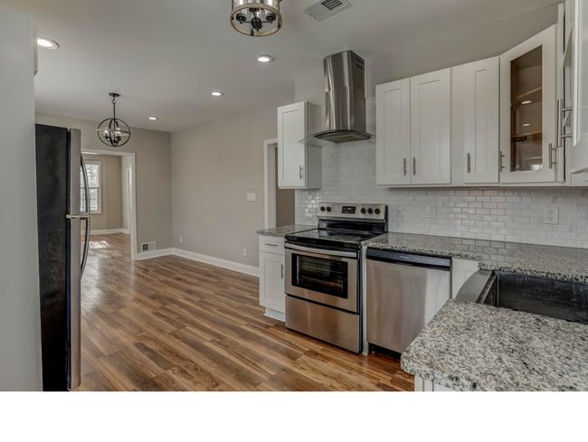641 Josephine St, Home with 2 bedrooms, 1 bathrooms and null parking in Detroit MI | Image 7