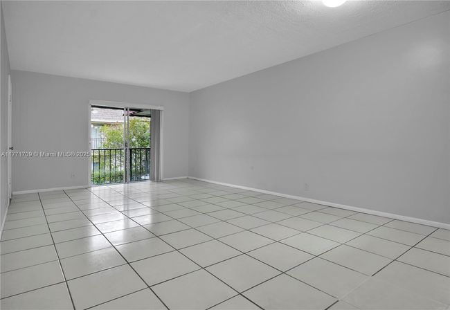 APT-510 - 6711 N Kendall Dr, Condo with 1 bedrooms, 1 bathrooms and null parking in Pinecrest FL | Image 7