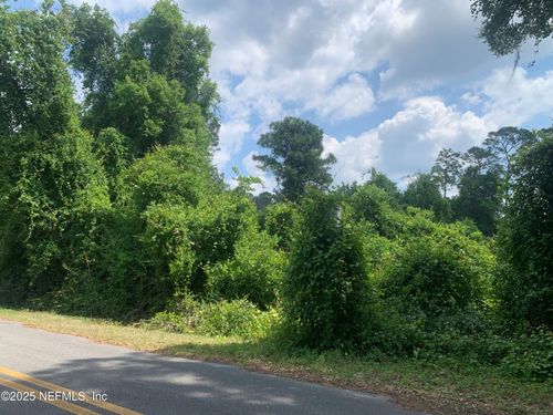 104 Kerry Dr, SATSUMA, FL, 32189-2123 | Card Image