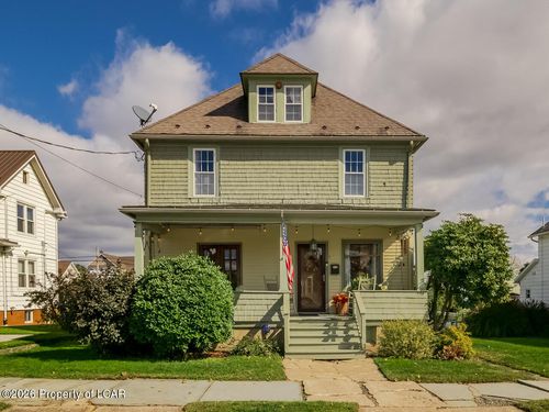 403 Charles St, Luzerne, PA, 18709-1509 | Card Image