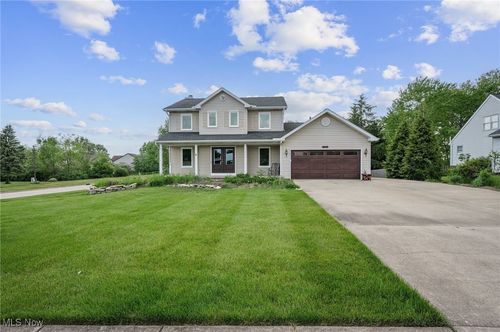 1960 George Dr, Brunswick, OH, 44212-3997 | Card Image