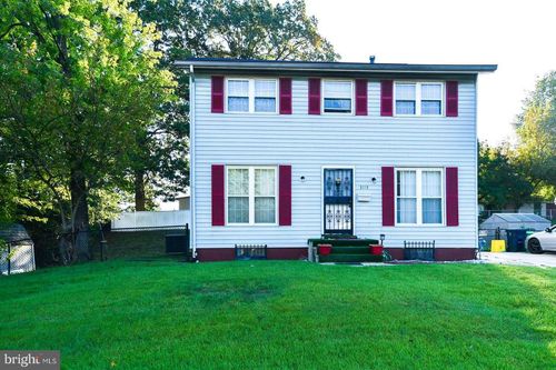 3113 Brightseat Rd, Hyattsville, MD, 20785-2818 | Card Image