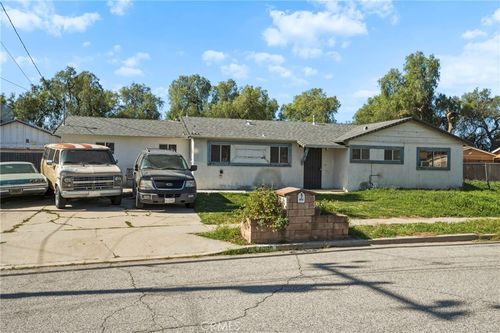 4008 Valley Fair Street, Simi Valley, CA, 93063 | Card Image