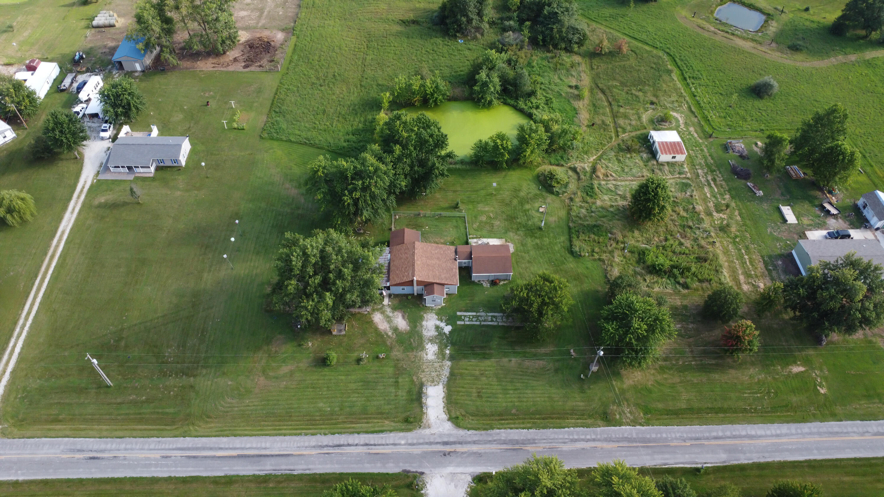 Highway Yy , Moberly, MO 65270