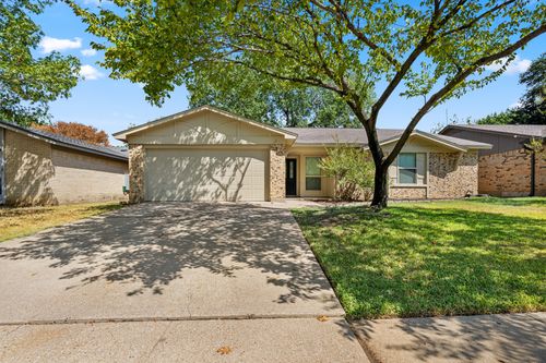 2507 Mardell Dr, Arlington, TX, 76016-1263 | Card Image