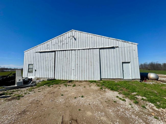 off 7249 N 1300 E, Home with 0 bedrooms, 0 bathrooms and null parking in Loogootee IN | Image 35