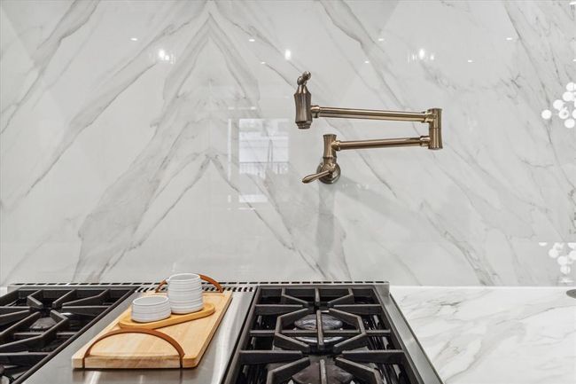 [Kitchen] Another thoughtful upgrade ... a brass pot filler for your cooking convenience | Image 13