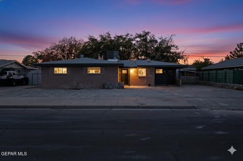 3425 Rutherglen St, El Paso, TX, 79925-2717 | Card Image