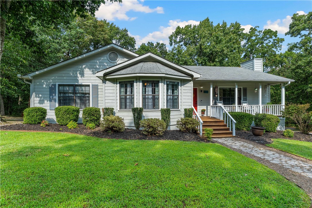 Grampian Ln, Bella Vista, AR 72715