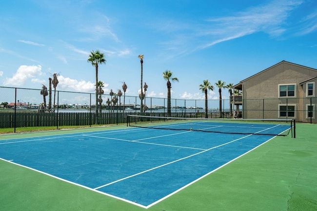1907 Bayhouse Dr, Condo with 2 bedrooms, 2 bathrooms and null parking in Rockport TX | Image 28