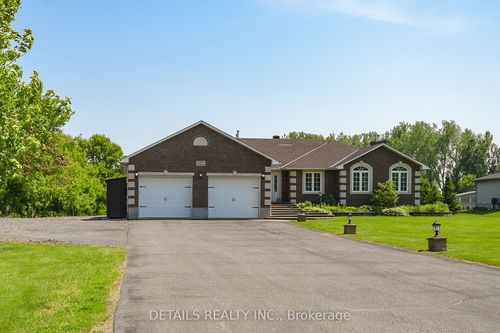 4848 Thunder Rd, Carlsbad Springs, ON, K0A1K0 | Card Image