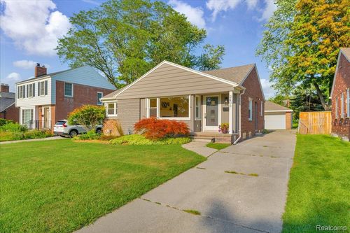 2406 Benjamin Ave, Royal Oak, MI, 48073-3713 | Card Image