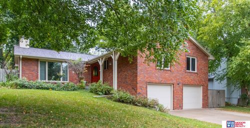 5311 S 66th Street Cir, Lincoln, NE, 68516-2378 | Card Image