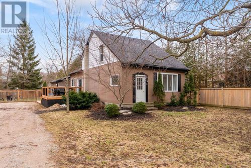 38 Main St S, Bayfield, ON, N0M | Card Image