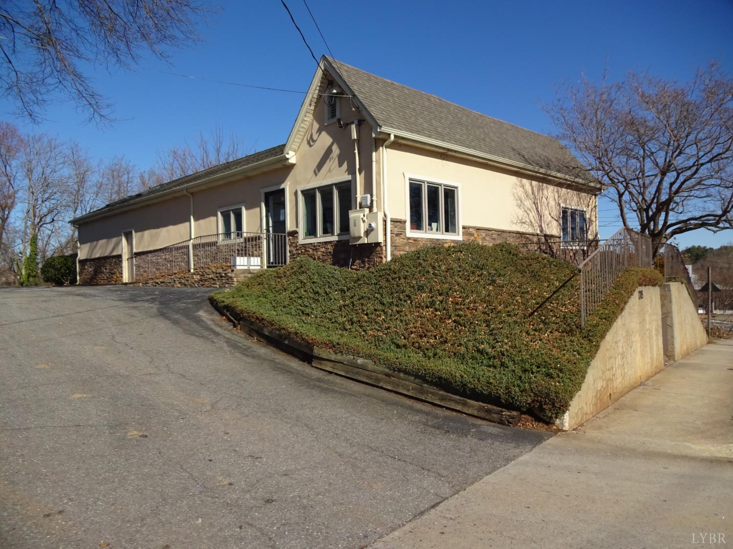 1705 Memorial Ave, Lynchburg, VA 24501