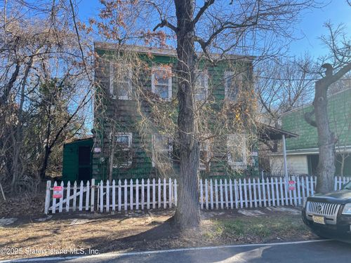 87-85-87 Kreischer St, Staten Island, NY, 10309-1305 | Card Image