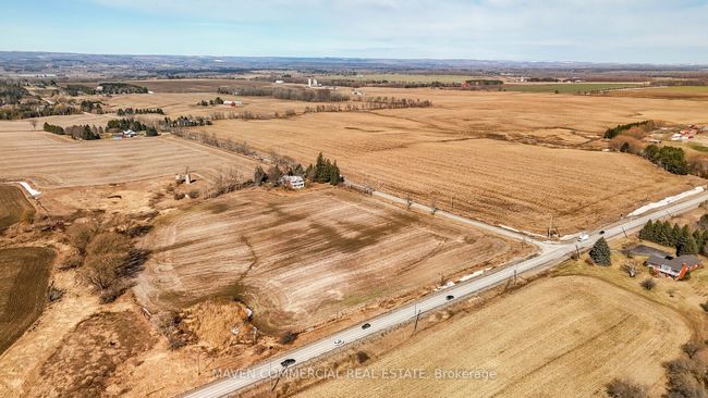 7369 5 Th Sideroad, Home with 5 bedrooms, 3 bathrooms and null parking in Adjala-Tosorontio ON | Image 6
