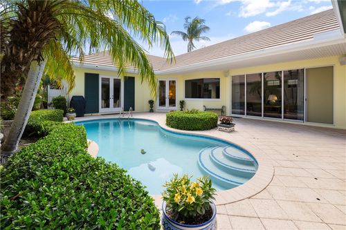 2131 Sea Mist Ct, Vero Beach, FL, 32963-2980 | Card Image