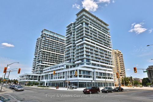 810-65 Speers Rd, Oakville, ON, L6K0J1 | Card Image