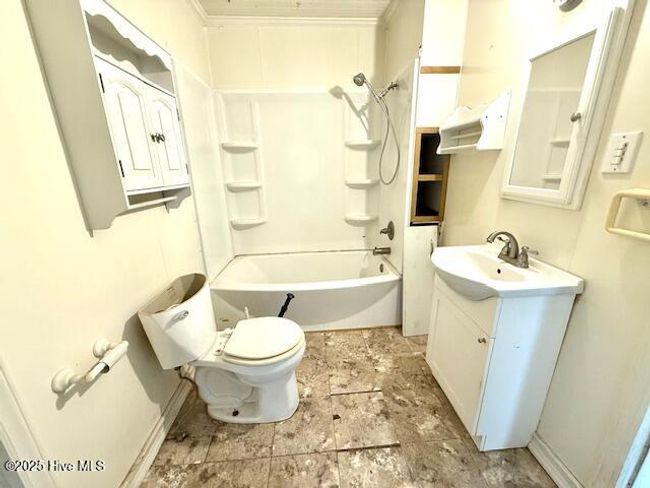 205 Church St, House other with 2 bedrooms, 1 bathrooms and null parking in Lake Waccamaw NC | Image 10