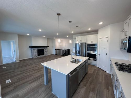 20125 Glanville Way, Lakeville, MN, 55044-6539 | Card Image