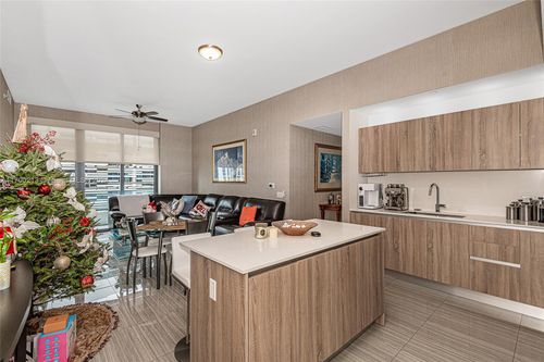 unit-505-2960 Ne 207th St, Aventura, FL, 33180-1449 | Card Image