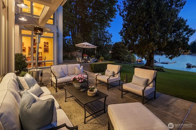 3611 Hunts Point Rd, House other with 3 bedrooms, 3 bathrooms and 3 parking in Hunts Point WA | Image 23