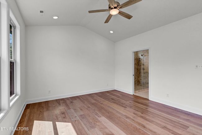 136 Walelu Trl, House other with 3 bedrooms, 2 bathrooms and null parking in Vonore TN | Image 19