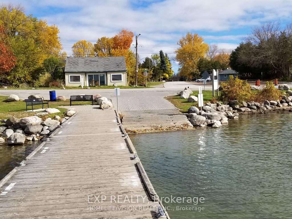 Commercial Sale in Georgina 5