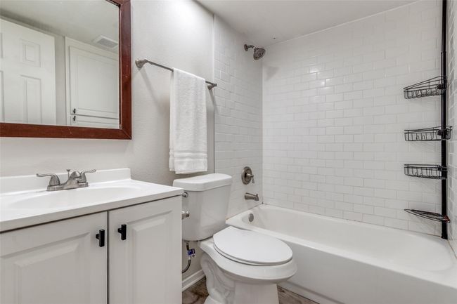 APT-120 - 10211 Regal Oaks Dr, Condo with 2 bedrooms, 2 bathrooms and null parking in Dallas TX | Image 17