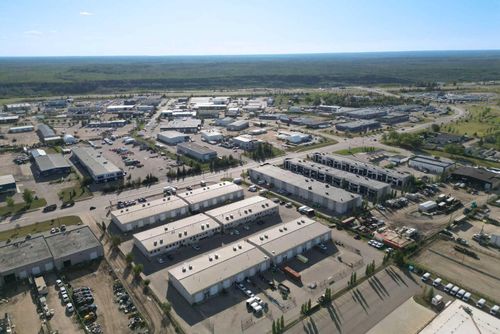 {{alt}} | Card Image