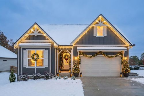 609 Nature Trl, Soddy Daisy, TN, 37379-7802 | Card Image