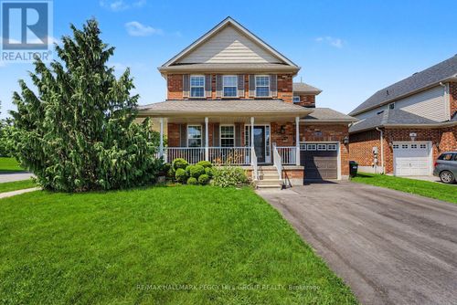 16 Blackbird Lane, Barrie, ON, L4N0Z1 | Card Image