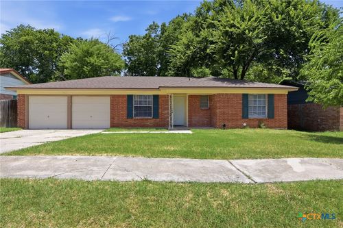 1106 Sublett Ave, Copperas Cove, TX, 76522-3565 | Card Image