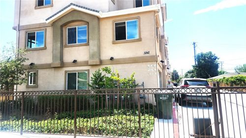 5842 Quinn St, Bell Gardens, CA, 90201-7457 | Card Image