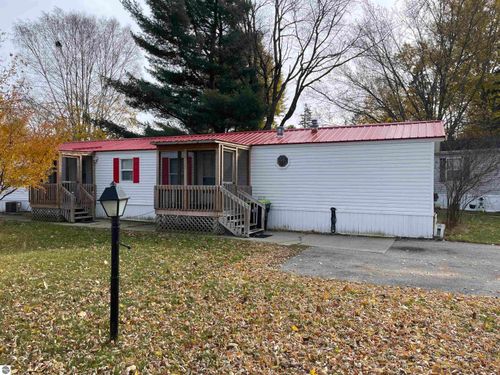 310 Kristy Jo St, Cadillac, MI, 49601-9244 | Card Image