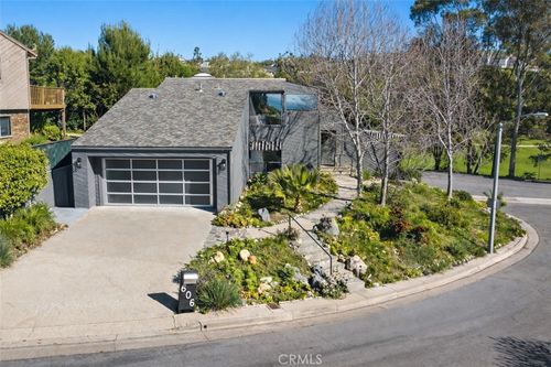 606 Calle Del Cerrito, San Clemente, CA, 92672-3313 | Card Image