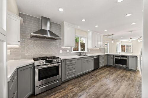 8314 Bramble Bush Cir, Antelope, CA, 95843-4851 | Card Image