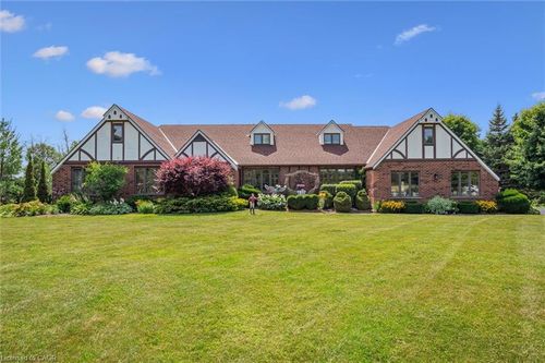 5792 8th Line E, Ariss, ON, N0B1B0 | Card Image