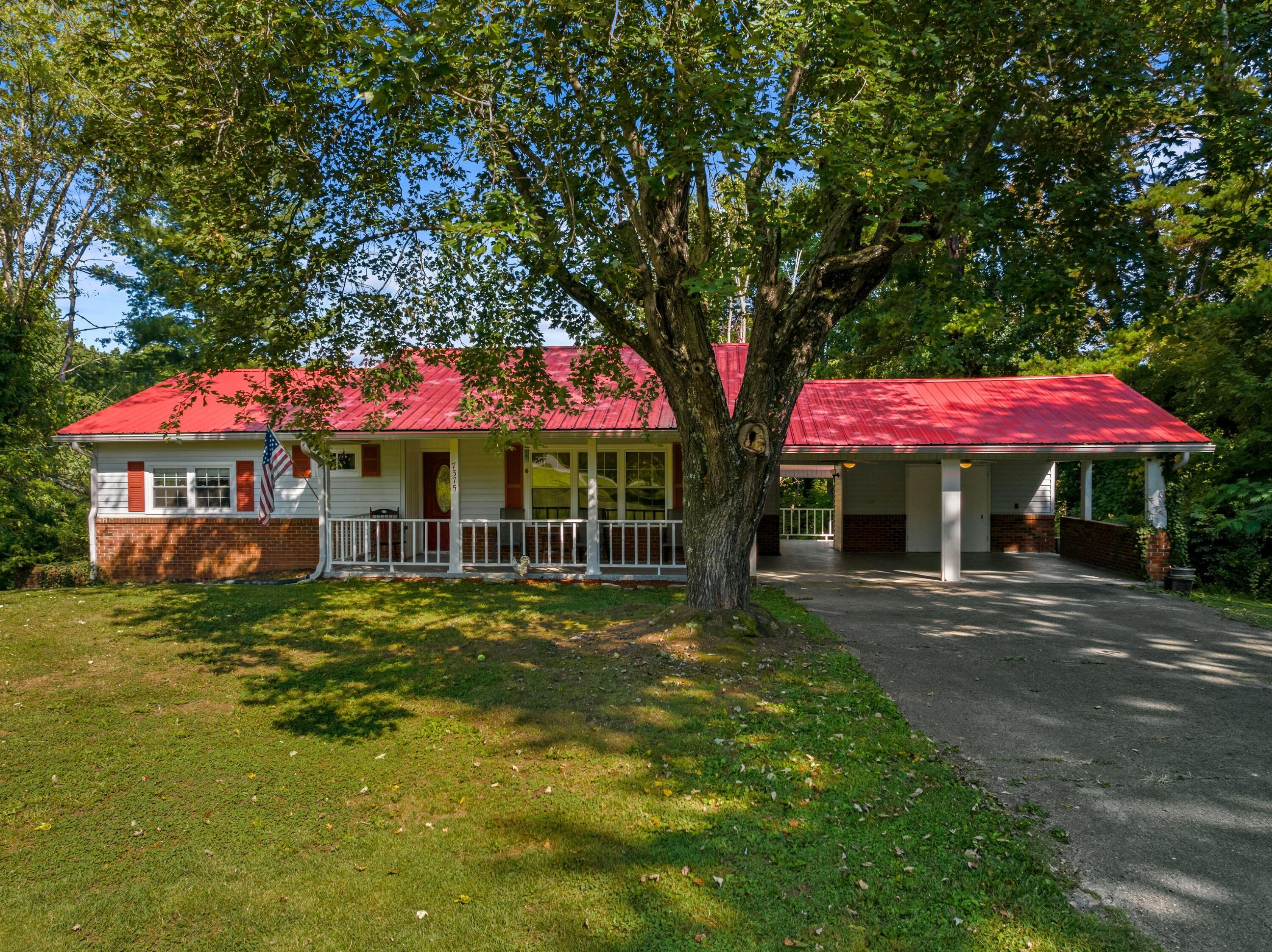 Andrew Johnson Hwy, Whitesburg, TN 37891