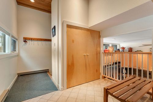 9-19 Timberline Dr, Warren, VT, 05674-9778 | Card Image