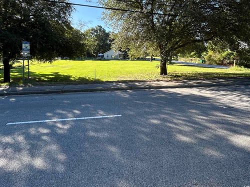 1030 Whitton St, Georgetown, SC, 29440-4126 | Card Image