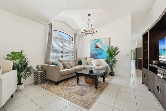 1120 Parker Canal Ct, House other with 4 bedrooms, 2 bathrooms and null parking in OVIEDO FL | Image 16