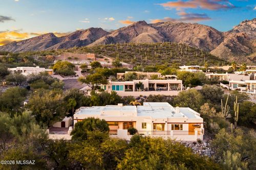 6400 N Nirvana Place, Tucson, AZ, 85750 | Card Image