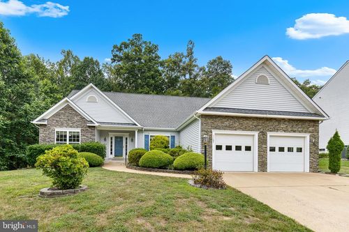 1107 Great Oaks Ln, FREDERICKSBURG, VA, 22401-6219 | Card Image