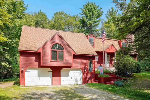 29 Acorn Ave, Auburn, NH, 03032-3213 | Card Image