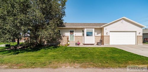 135 N 5th W, Rexburg, ID, 83440-1418 | Card Image
