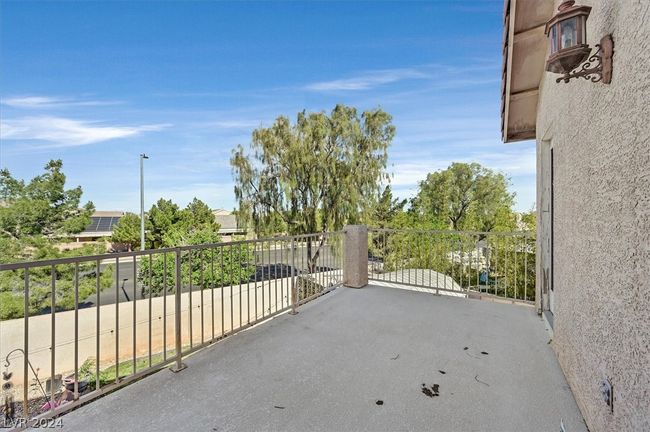 8124 Peach Flare St, House other with 4 bedrooms, 3 bathrooms and null parking in Las Vegas NV | Image 17